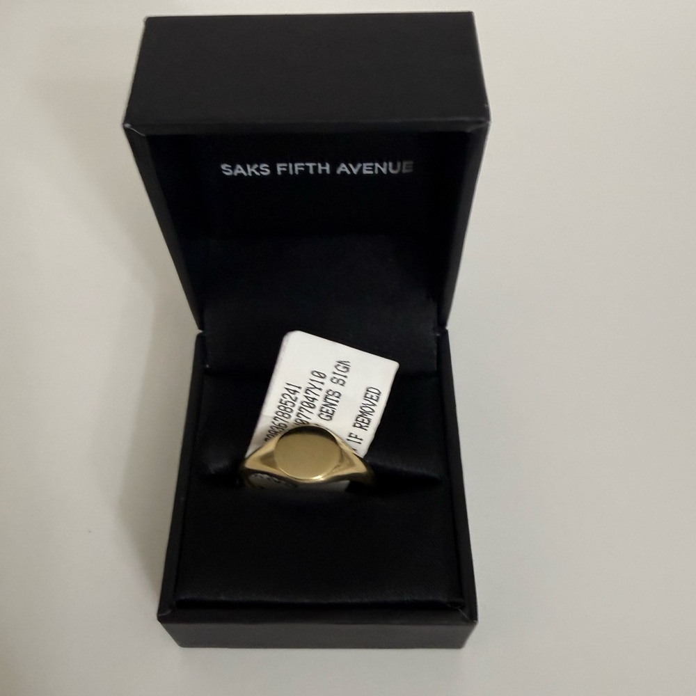 NWT $1052 saks fifth avenue Women’s 14 K SOLID Gold Signet Ring - Picture 7 of 16